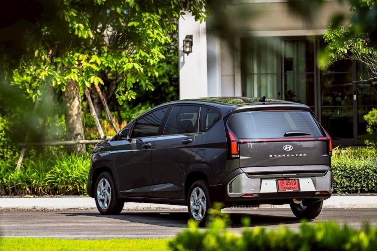 batch_รูปประกอบข่าว_Hyundai-new-STARGAZER_6 ฮุนไดตอกย้ำความคุ้มค่า “Hyundai new STARGAZER” กับ 5 เหตุผลโดนใจครอบครัวยุคใหม่