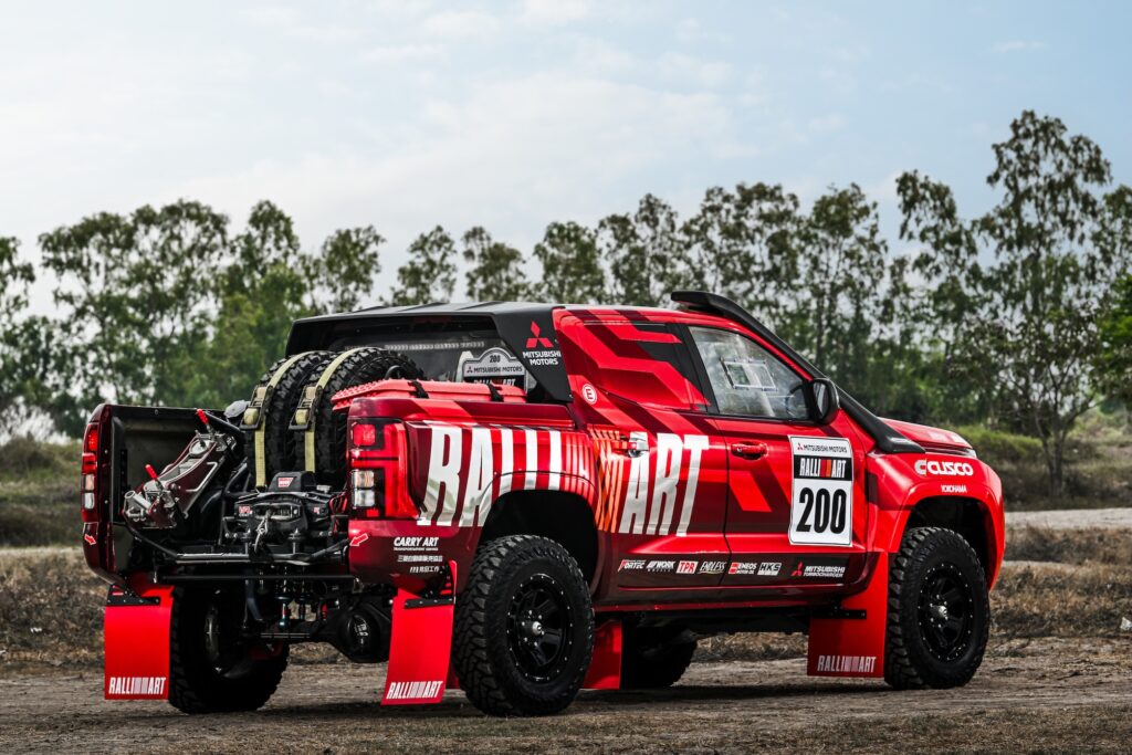 11-AXCR-2026-Competition-Vehicle-1024x683 พร้อมเต็มร้อย! ทีมมิตซูบิชิ แรลลี่อาร์ต เตรียมส่งรถแข่งไทรทัน แรลลี่คาร์ ตั้งเป้าคว้าแชมป์สมัยที่ 2 ติดต่อกัน ในศึกเอเชีย ครอสคันทรี แรลลี่ 2026