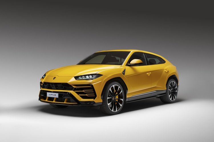 BA52811 เปิดวิวัฒนาการซูเปอร์เอสยูวีแห่ง Lamborghini ตำนานแห่งสมรรถนะ นวัตกรรม และเหตุการณ์สำคัญในห้วงประวัติศาสตร์
