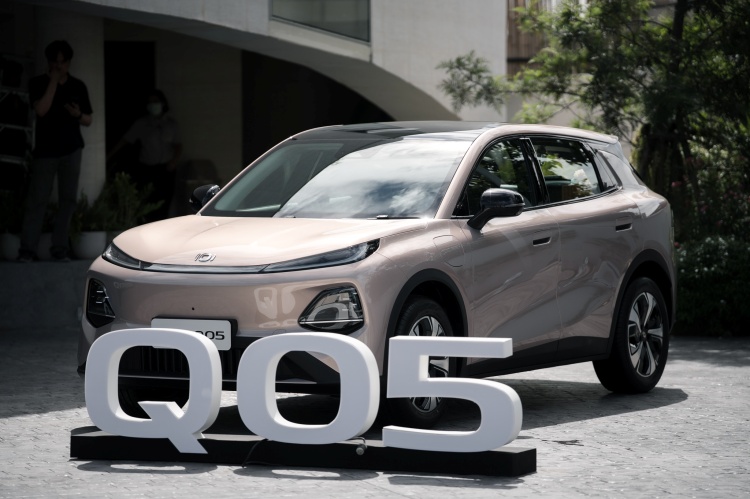batch_12-1 CHANGAN ฉลองความสำเร็จ จัดงานส่งมอบรถ NEVO Q05 อย่างเป็นทางการ หลังกวาดยอดจองทะลุ 2,200 คัน ภายใน 7 วัน หลังเปิดตัว