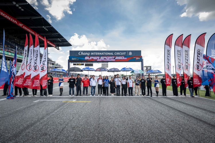 batch_19-1 เปิดซีซั่นเดือด! NEXZTER BRIC Superbike 2026 "มิกซ์-ธนัช" พลิกเฉือนนักบิดโมโตทูประเดิมชัยสนามแรก