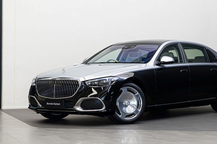 batch_197A0179_0 ธนบุรีพานิช รับแต่งตั้งเป็นผู้แทนจำหน่าย Mercedes-Maybach อย่างเป็นทางการ ยกระดับสู่โลกแห่ง Ultra Luxury