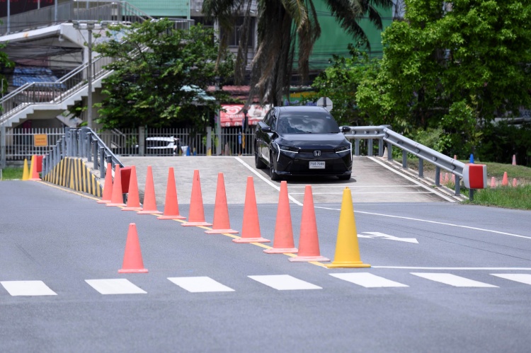 batch_Honda-eN2_Exclusive-Test-Drive_4 “Honda e:N2 Exclusive Test Drive” เปิดประสบการณ์ขับขี่ EVสุดเร้าใจ บนสเตชันทดสอบสุดพิเศษ