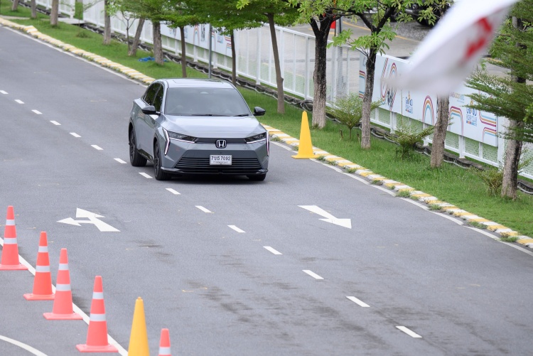 batch_Honda-eN2_Exclusive-Test-Drive_7 “Honda e:N2 Exclusive Test Drive” เปิดประสบการณ์ขับขี่ EVสุดเร้าใจ บนสเตชันทดสอบสุดพิเศษ