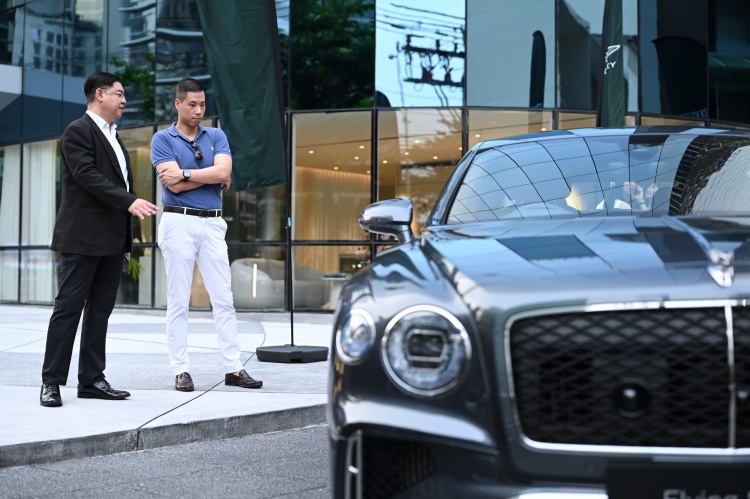 batch_KNG_7066 Bentley Bangkok x V-ZUG จับมือส่งมอบประสบการณ์ ‘Atelier Experience’ ในโลกแห่งนวัตกรรม การออกแบบ และงานฝีมือชั้นสูง