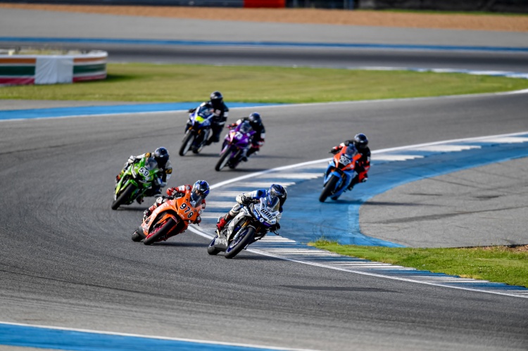 batch_S__614932489 YAMAHA Moto Challenge Season 11 สนามแรกสุดเดือด ดอนบอสโกสุราษฎร์ คว้าชัยเปิดฤดูกาล หลังดราม่าตัดสินโค้งสุดท้าย