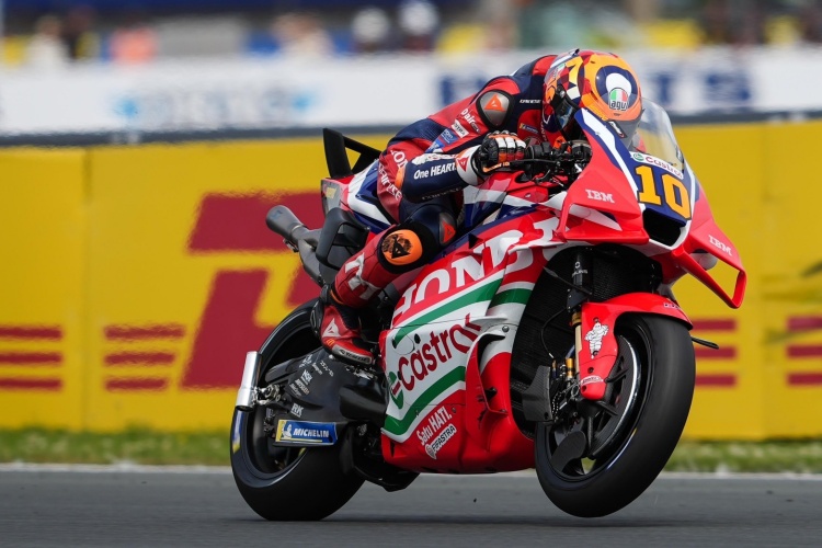 batch_Sprint-MotoGP-R10-02 “โมเรร่า-มารินี” บู๊กลุ่มกลาง “สปรินต์เรซ” โมโตจีพี สนาม 10 แอสเซ่น