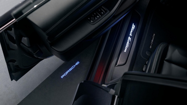 batch_Taycan-4S-Black-Edition-5 ปอร์เช่ ประเทศไทย เปิดตัว The new Taycan รุ่นปี 2027 พร้อมรุ่น Black Edition และเทคโนโลยีเกียร์จำลอง E-Shift ในทุกรุ่นย่อย