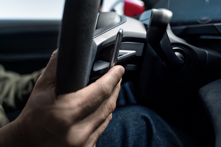 batch_Taycan-GTS-E-Shift-Paddles- ปอร์เช่ ประเทศไทย เปิดตัว The new Taycan รุ่นปี 2027 พร้อมรุ่น Black Edition และเทคโนโลยีเกียร์จำลอง E-Shift ในทุกรุ่นย่อย