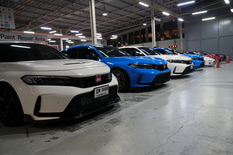 batch_Type-R-Community R3 AUTOSPHERE เปิดตัว HONDA CIVIC TYPE R MUGEN GROUP A คันแรกในประเทศไทย