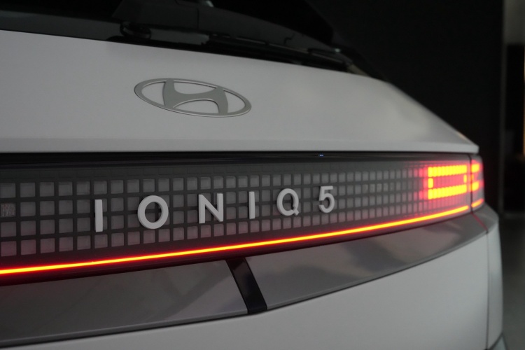 batch_รูปประกอบข่าว_The-new-2026-IONIQ-5-N-Line_1 Hyundai ขยายความหมายของ "N" ให้กว้างกว่าสมรรถนะ สู่สไตล์ที่เป็นคุณ พบกัน 29 มิถุนายนนี้