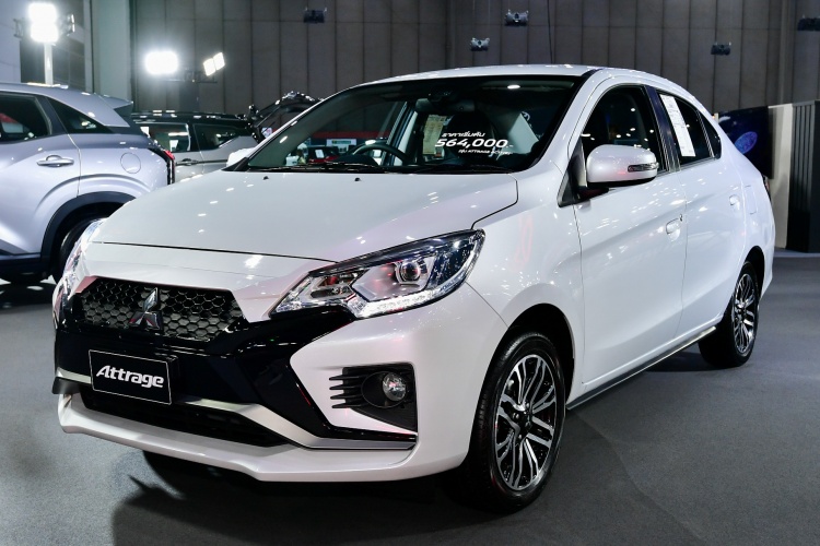 batch_01-NEW-MITSUBISHI-ATTRAGE-at-FAST-Auto-Show-Thailand-2026 Mitsubishi ส่งรถเด็ดบุก Fast Auto Show 2026 นำทัพโดย XFORCE HEV และ New ATTRAGE