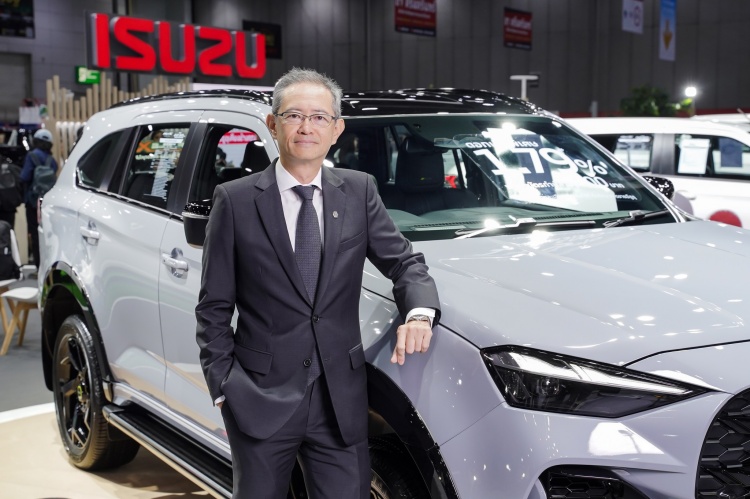 batch_01-มร.ฮิโรยาสุ-ซาโต้-กรรมการผู้จัดการ ISUZU จัดเต็มครบทุกไลน์อัพ ทางเลือกแห่งความคุ้มค่าในงาน FAST Auto Show Thailand 2026