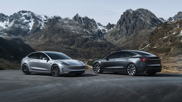 batch_01_Model-3-and-Model-Y Tesla ขยายโอกาสการเป็นเจ้าของได้ง่ายขึ้น ดาวน์เริ่มต้น 0% โปรแกรม Trade-In พร้อมขยายเครือข่ายสาขาและสถานี Supercharger