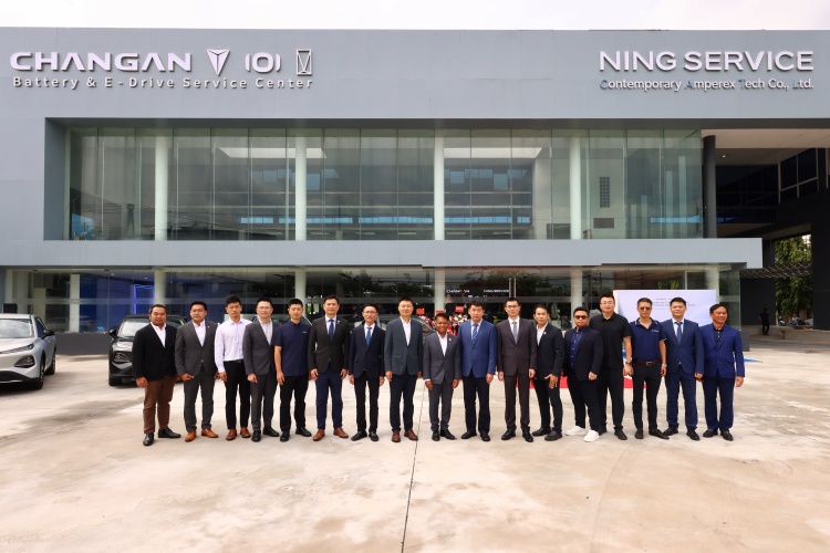 batch_03-CHANGAN-Battery-and-E-Drive-Service-Center CHANGAN ผนึกกำลัง NING SERVICE by CATL เปิดศูนย์บริการแบตเตอรี่และระบบอี-ไดรฟ์ครบวงจรแห่งแรกในไทย