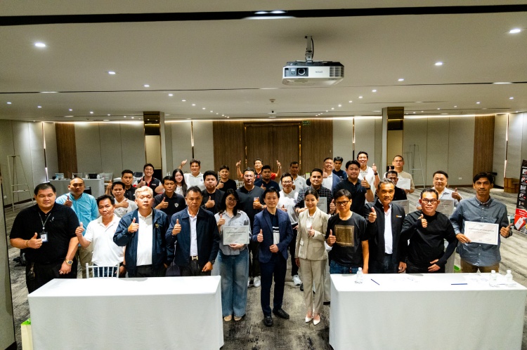 batch_1-809 Bentley Bangkok ส่งมอบองค์ความรู้การขับขี่รถยนต์เบนท์ลีย์อย่างปลอดภัยในงาน Extraordinary Chauffeur Training 2026