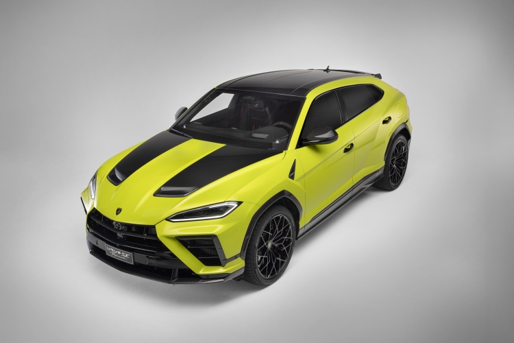 batch_9-1 Lamborghini Urus SE Performante สู่จุดสูงสุดแห่งยนตรกรรมซูเปอร์เอสยูวี