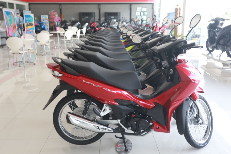 batch_Krungsri-Auto กรุงศรี ออโต้ โชว์แกร่งผู้นำตลาดสินเชื่อมอเตอร์ไซค์ พอร์ตครึ่งปีแรกทะลุ 40,000 ล้านบาท