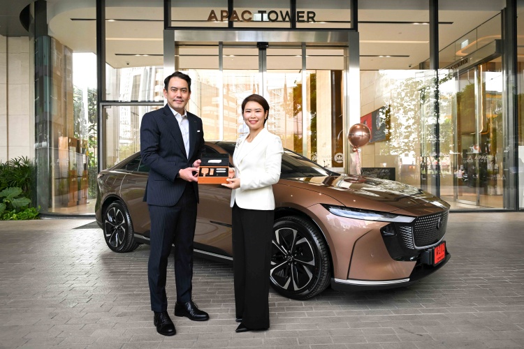 batch_Mazda01 มาสด้าดีเดย์เริ่มส่งมอบ The All-Electric Mazda6e ให้กับลูกค้าแล้ววันนี้