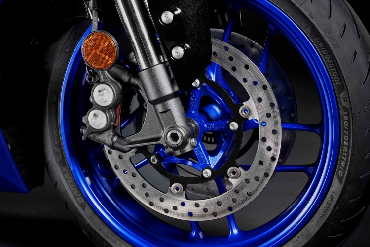 batch_S__617373711 New YAMAHA YZF-R7 2026 ถ่ายทอด Race-Bred DNA จากสนามแข่ง สู่ซูเปอร์สปอร์ตคลาสกลางที่เข้าถึงได้จริง