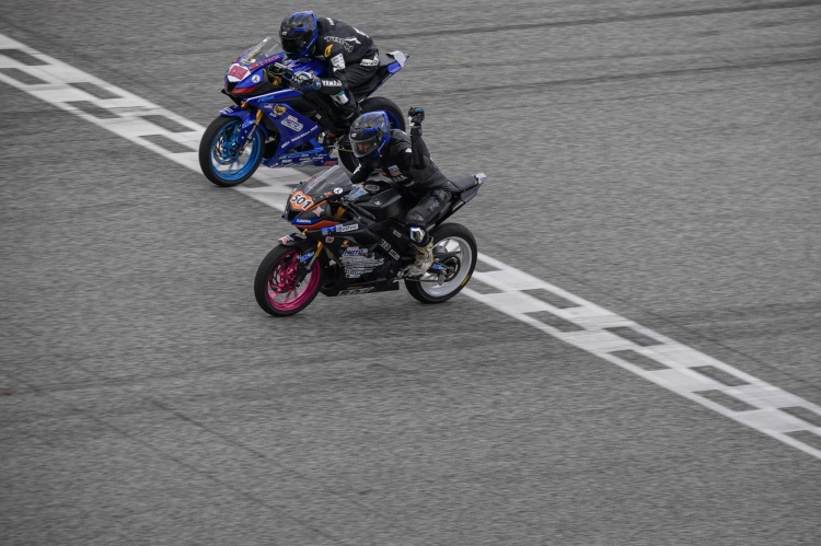batch_S__621002762 ระเบิดศึก YAMAHA Moto Challenge สนาม 2 ดวลเดือด 2 รุ่นการแข่งขัน ภักดีพาณิชยการฯ ประเดิมชัยรุ่น AEROX สนามแรกอย่างสุดมัน!