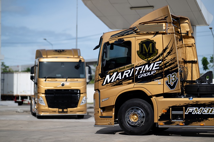 batch_pix1 Maritime Synergy ยกระดับ Premium Logistics Solution ด้วย Volvo Trucks ดีไซน์พิเศษสะท้อนเอกลักษณ์องค์กร พร้อมรองรับการเติบโตของเครือข่ายขนส่งข้ามพรมแดน