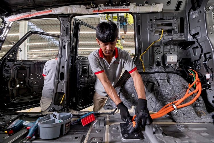 batch_เชอรี-ประเทศไทย-เปิดไลน์ประกอบรถไฟฟ้า-Chery-V23-อย่างเป็นทางการ_3 เชอรี ประเทศไทย เปิดไลน์ประกอบรถไฟฟ้า “Chery V23” อย่างเป็นทางการ พร้อมทยอยส่งมอบให้ลูกค้าไทย
