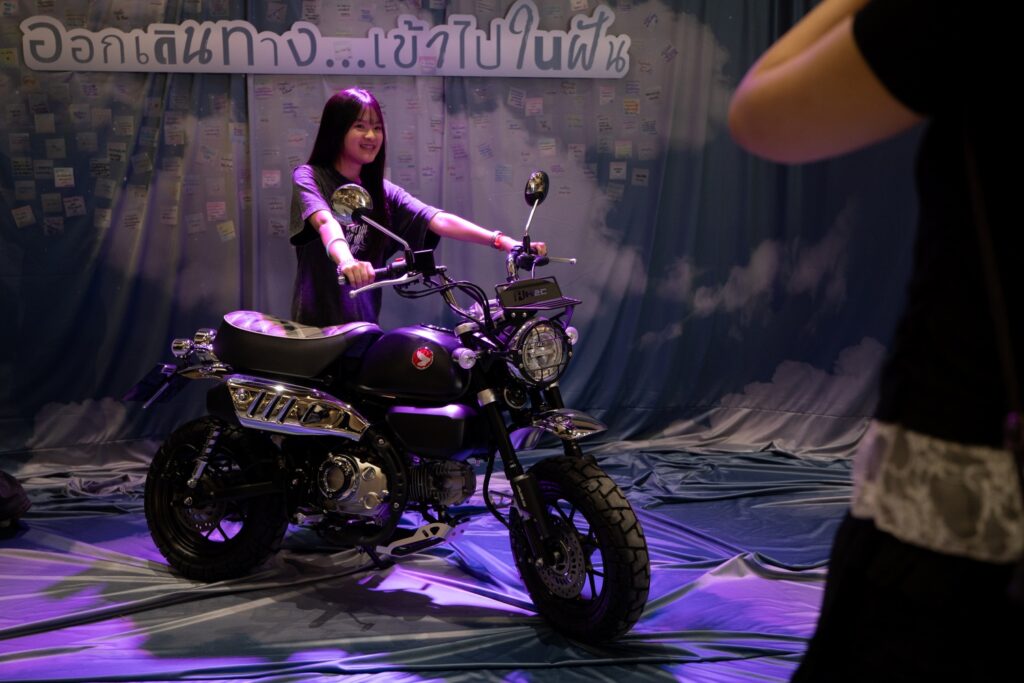 006-CUB-House-x-PUN-Museum-of-Somnia-1024x683 CUB House ชวน PUN ถ่ายทอดตัวตนผ่าน Honda Monkey พร้อมร่วมเดินทางสู่โลกแห่งความฝัน ในนิทรรศการ MUSEUM OF SOMNIA