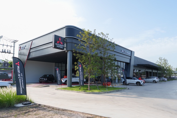 batch_01-Mitsu-B.C.-Sakon-Nakhon-Main-Shot Mitsubishi Motors Thailand ขยายความแข็งแกร่งเครือข่ายผู้จำหน่ายแห่งใหม่บน Community Mall แห่งแรก ใจกลางเมืองสกลนคร