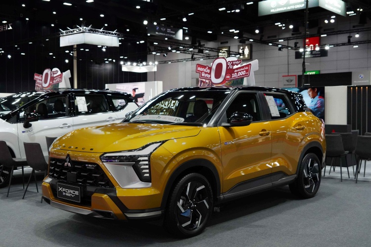 batch_04-MITSUBISHI-XFORCE-HEV-Ultimate-X Mitsubishi ยกโชว์รูมบุกงาน BIG MOTOR SALE 2026! นำโดย “มิตซูบิชิ เอ็กซ์ฟอร์ส เอชอีวี”