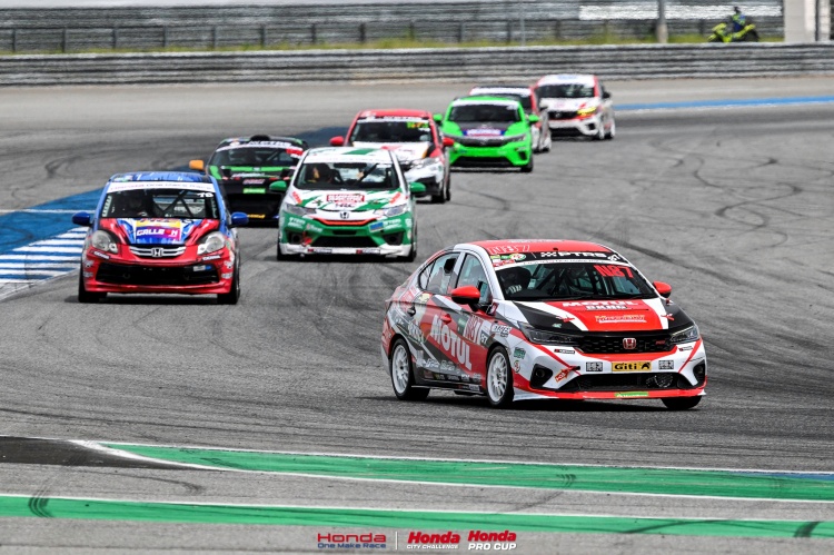batch_11Honda-OMR-R5_251 “ฮอนด้า วันเมคเรซ” ดวลสนาม 3 สุดเดือดที่ บุรีรัมย์ “อานนท์” ฟอร์มโหดต่อเนื่อง เข้าวินโปรคัพ 6 เรซติด
