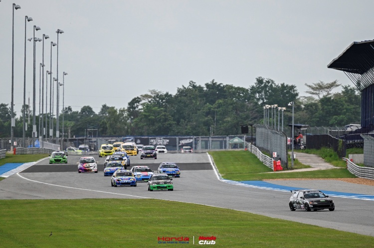batch_22RACE-5-HONDA-CLUB-Gun-5 “ฮอนด้า วันเมคเรซ” ดวลสนาม 3 สุดเดือดที่ บุรีรัมย์ “อานนท์” ฟอร์มโหดต่อเนื่อง เข้าวินโปรคัพ 6 เรซติด