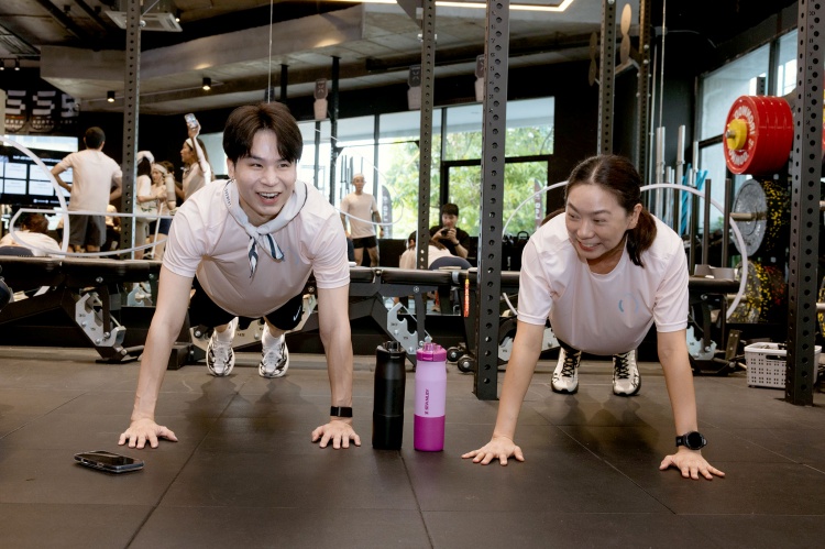 batch_4.-LOM-CLUB_HYBRID-TRAINING-SESSION “ธนบุรีพานิช” เดินหน้าต่อยอด LOM CLUB สร้างคอมมูนิตี้ Sport & Wellness ผ่าน “HYBRID TRAINING SESSION”
