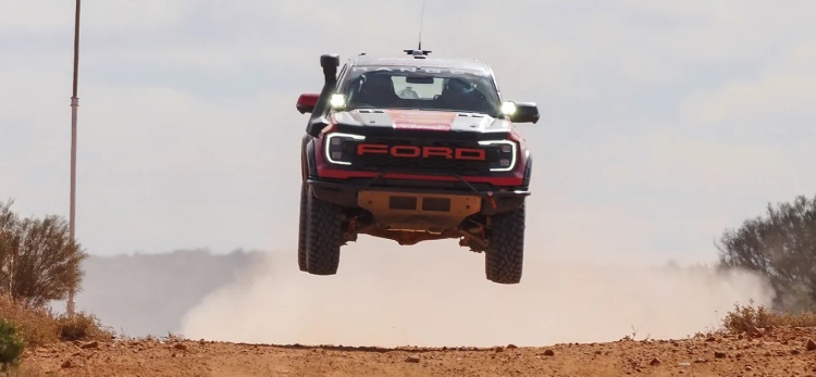 batch_4.-World-of-Ranger_Tatts-Finke-Desert-Race Ford Ranger รถกระบะที่ครองใจคนทั่วโลก