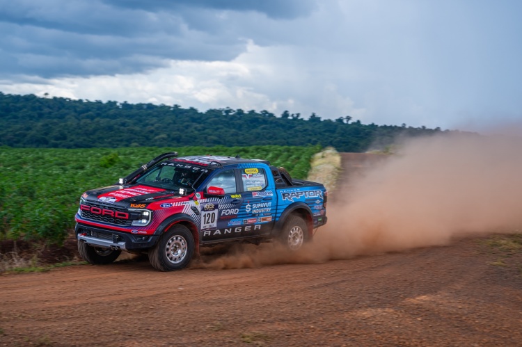 batch_5.-World-of-Ranger_AXCR-2025 Ford Ranger รถกระบะที่ครองใจคนทั่วโลก