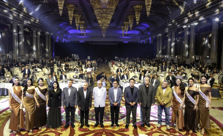 batch_69_08_7-SE-Thank-you-Exhibitors-_-Media-Gun-Gun-235 กรังด์ปรีซ์ฯ ขอบคุณจากใจแด่พันธมิตรและสื่อมวลชนผู้ร่วมขับเคลื่อนความสำเร็จตลอด 47 ปี งานมอเตอร์โชว์ฯ