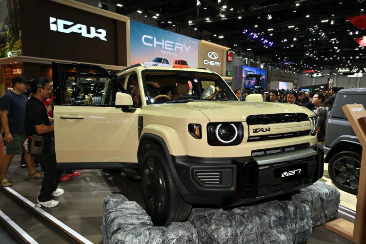 batch_7_iCAUR-นำ-iCAUR-V27-REEV-อวดโฉมครั้งแรกในไทย-ชวนสัมผัส-SUV-ดีไซน์-Classic-Boxy-กับเทคโนโลยี-REEV “iCAUR V27 REEV” อวดโฉมครั้งแรกในไทย! ชวนสัมผัส SUV ดีไซน์ Classic Boxy กับเทคโนโลยี REEV
