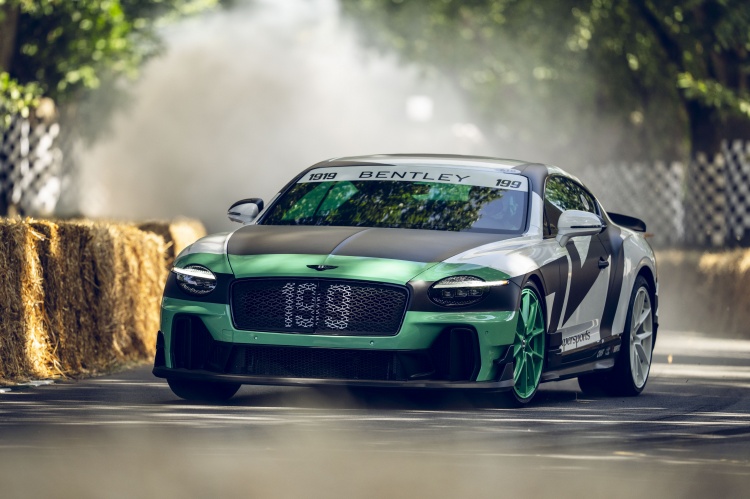 batch_Day-3-6 Bentley อวดโฉมทัพยนตรกรรมกว่า 35 คัน พร้อมเปิดตัว 1919 Collection ในงาน Goodwood Festival of Speed 2026