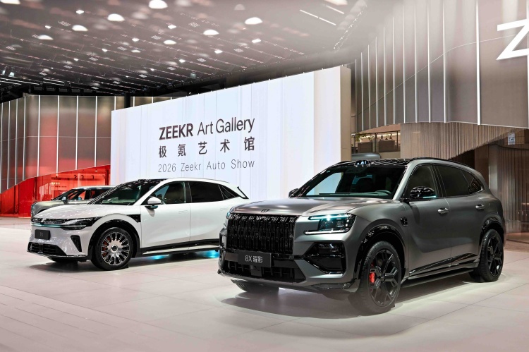 batch_ZEEKR-at-Chengdu-Motor-Show-4 ZEEKR ยกทัพเรือธงบุก Chengdu Motorshow 2026 ประกาศศักดาสู่นิยามใหม่แห่ง Tech Luxury ระดับโลก