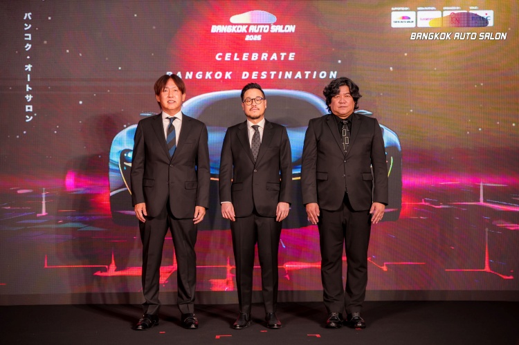 batch_คนกลาง-นายวรรคสร-โหลทอง-รองประธานการจัดงา Bangkok Auto Salon 2026 กลับมาระเบิดความมันส์ 26-30 ส.ค.นี้! พร้อมต่อสัญญาลิขสิทธิ์จากซัง-เอฯ ต่อเนื่อง