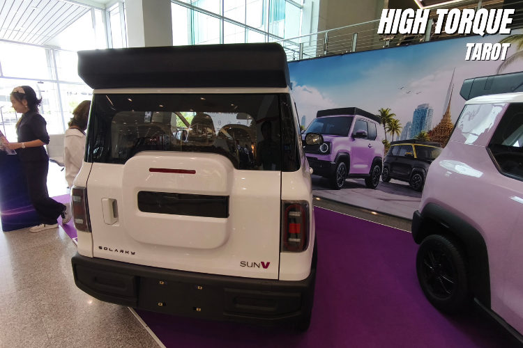 4 NEW SOLARKY SUN V ซิตี้คาร์ EV ที่ชาร์จไฟด้วยแสงอาทิตย์ได้ ในราคา 299,000 บาท