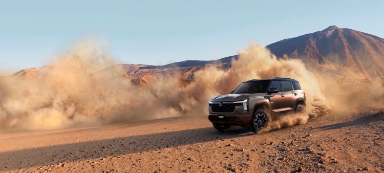batch_05-All-New-Mitsubishi-Pajero All-New Mitsubishi Pajero ก้าวสู่เจนเนอเรชั่นที่ 4 ของครอสคันทรี เอสยูวีสุดล้ำ เตรียมเปิดราคาที่ไทยเป็นที่แรกของโลก