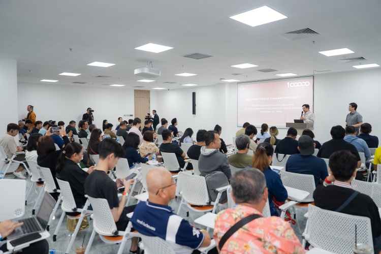 batch_BYD-100000-NEV-Rayong-Factory_119 BYD และ เรเว่ ประเทศไทย ร่วมฉลองผลิตรถยนต์ใหม่ในประเทศไทยครบ 100,000 คัน