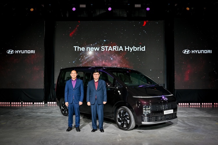 batch_Hyundai-new-STARIA-Hybrid_19 The new HYUNDAI STARIA Hybrid รถ MPV ขุมพลังไฮบริดที่มอบประสบการณ์ใหม่สำหรับทุกคน