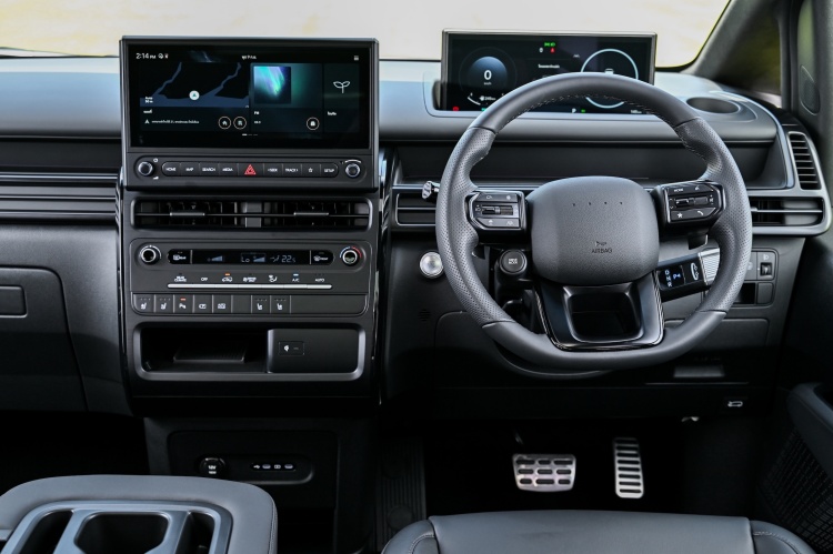 batch_Hyundai-new-STARIA-Hybrid_6 The new HYUNDAI STARIA Hybrid รถ MPV ขุมพลังไฮบริดที่มอบประสบการณ์ใหม่สำหรับทุกคน