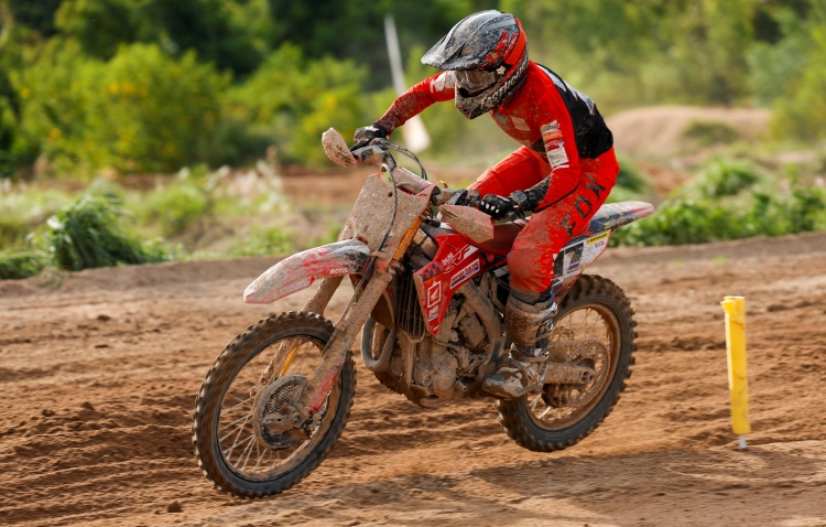 batch_Pre-FMSCT-Rd.10-08 “นีโม่-จิรัฎฐ์” นำทัพขุนพล Honda CRF450R สู้ศึก FMSCT Thailand Motocross สนามสุดท้าย ตอกย้ำผลงานท็อปนักบิดไทย