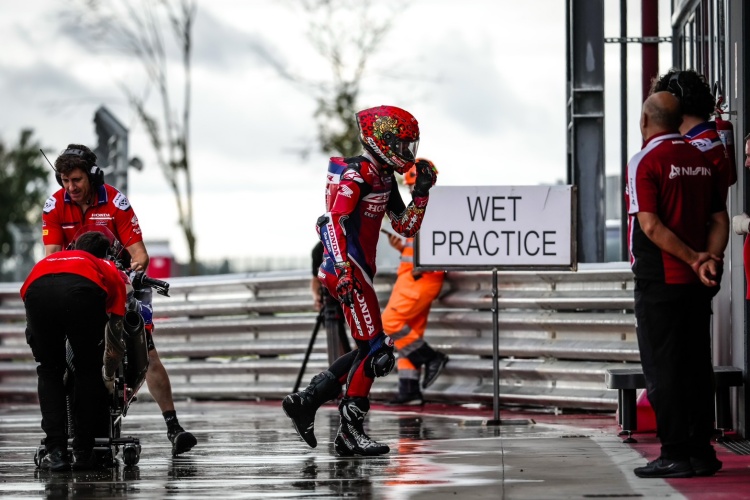 batch_Pre-WSBK-Rd.10-04 "ก้อง-สมเกียรติ" พร้อมลุย "เวิลด์ ซูเปอร์ไบค์" สนาม 10 ที่ เครโมน่า เซอร์กิต อิตาลี