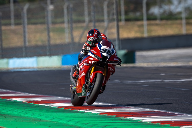 batch_Pre-WSBK-Rd.9-01 “ก้อง-สมเกียรติ” แท็กทีม “ดิ๊กสัน” ลุยศึก “เวิลด์ ซูเปอร์ไบค์” สนาม 9 ฝรั่งเศส