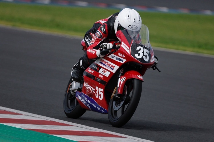 batch_QualifyRace-All-Japan-Rd.4-04 "ไบร์ท-เตชินท์" และ “โรม-วชิรวิทย์” คว้าอันดับท็อปแถวหน้า All Japan 2026 สนามที่ 4 โมเตกิ