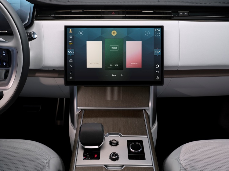 batch_RANGE-ROVER-ELECTRIC-SCREEN-02_09_26 RANGE ROVER ELECTRIC: นิยามใหม่แห่ง SUV หรูระดับตำนาน